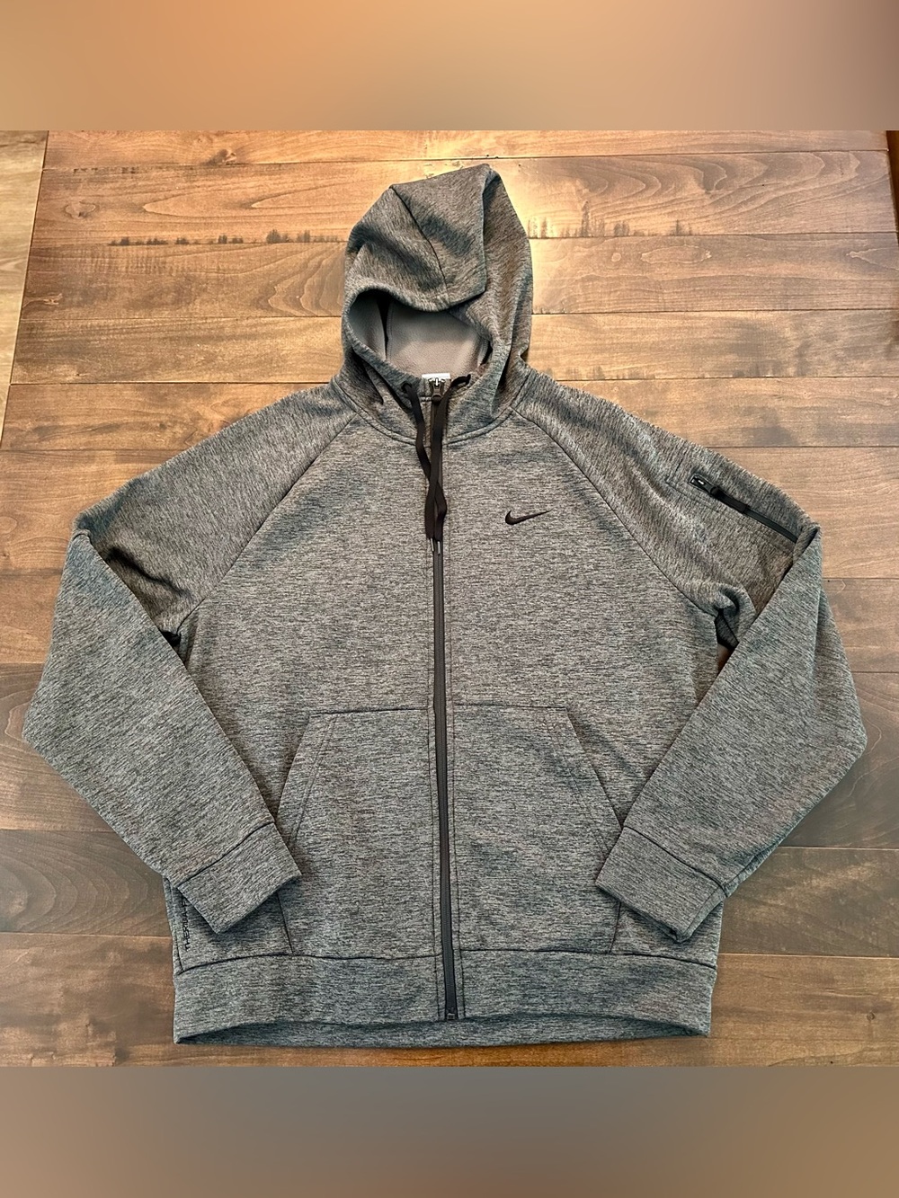🌟 Men’s Nike Grey Full-Zip Therma-Fit Hoodie